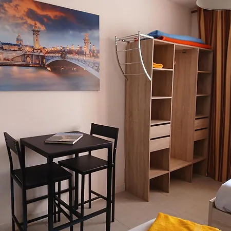 Le Courteline Apartment Castres  Exterior photo